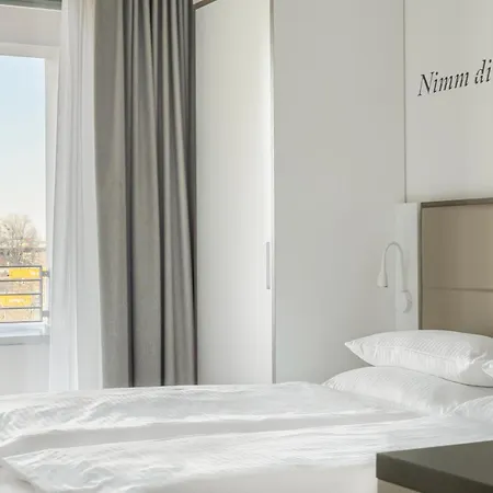 Highpark Am Potsdamer Platz Apartahotel 4*